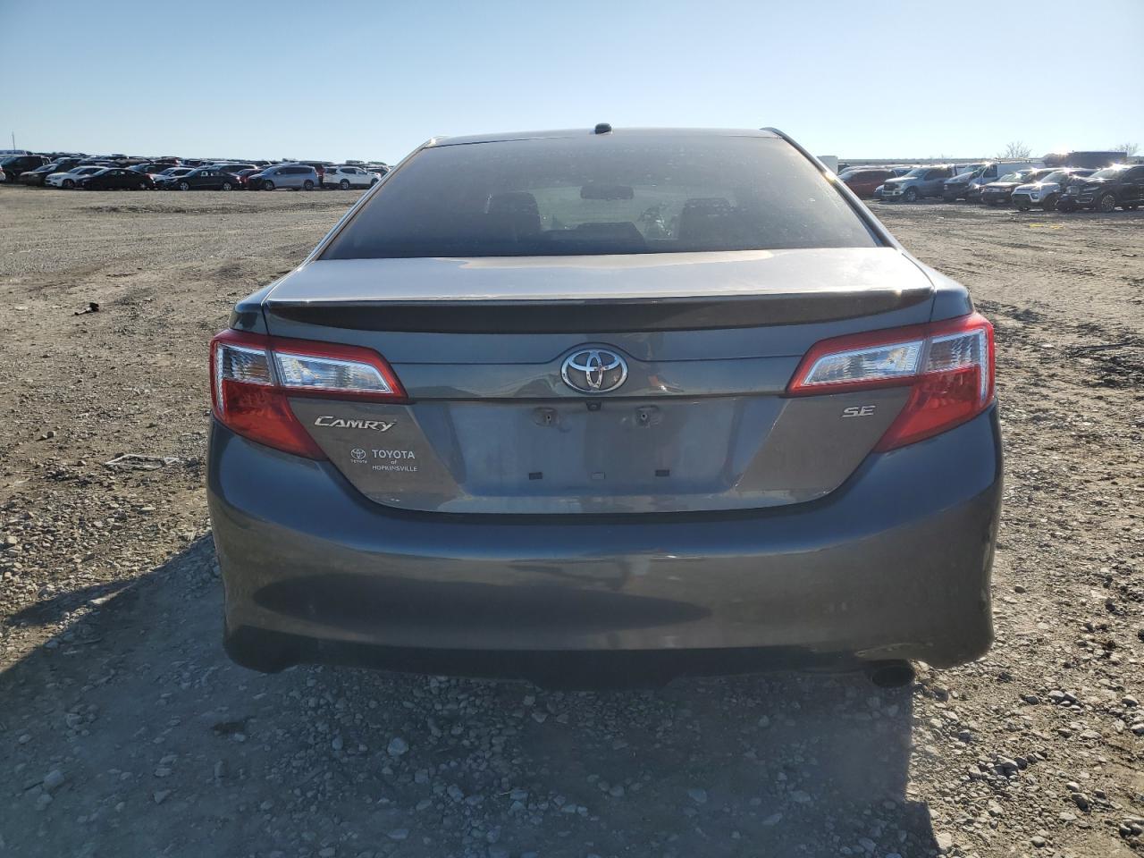 2013 TOYOTA CAMRY L - Фото 6