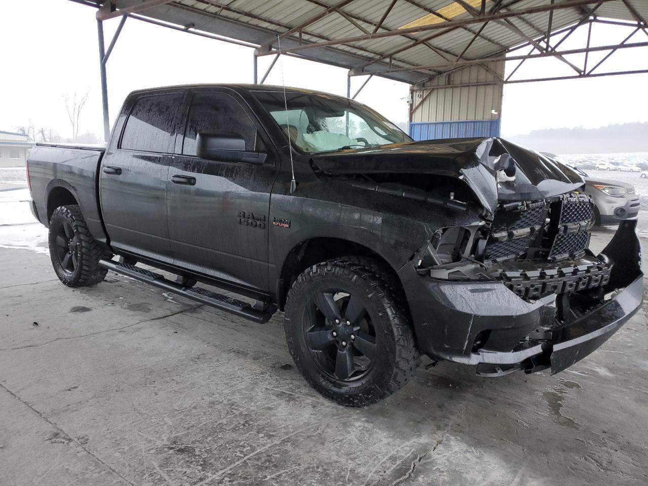 2015 RAM 1500 ST - Image 4