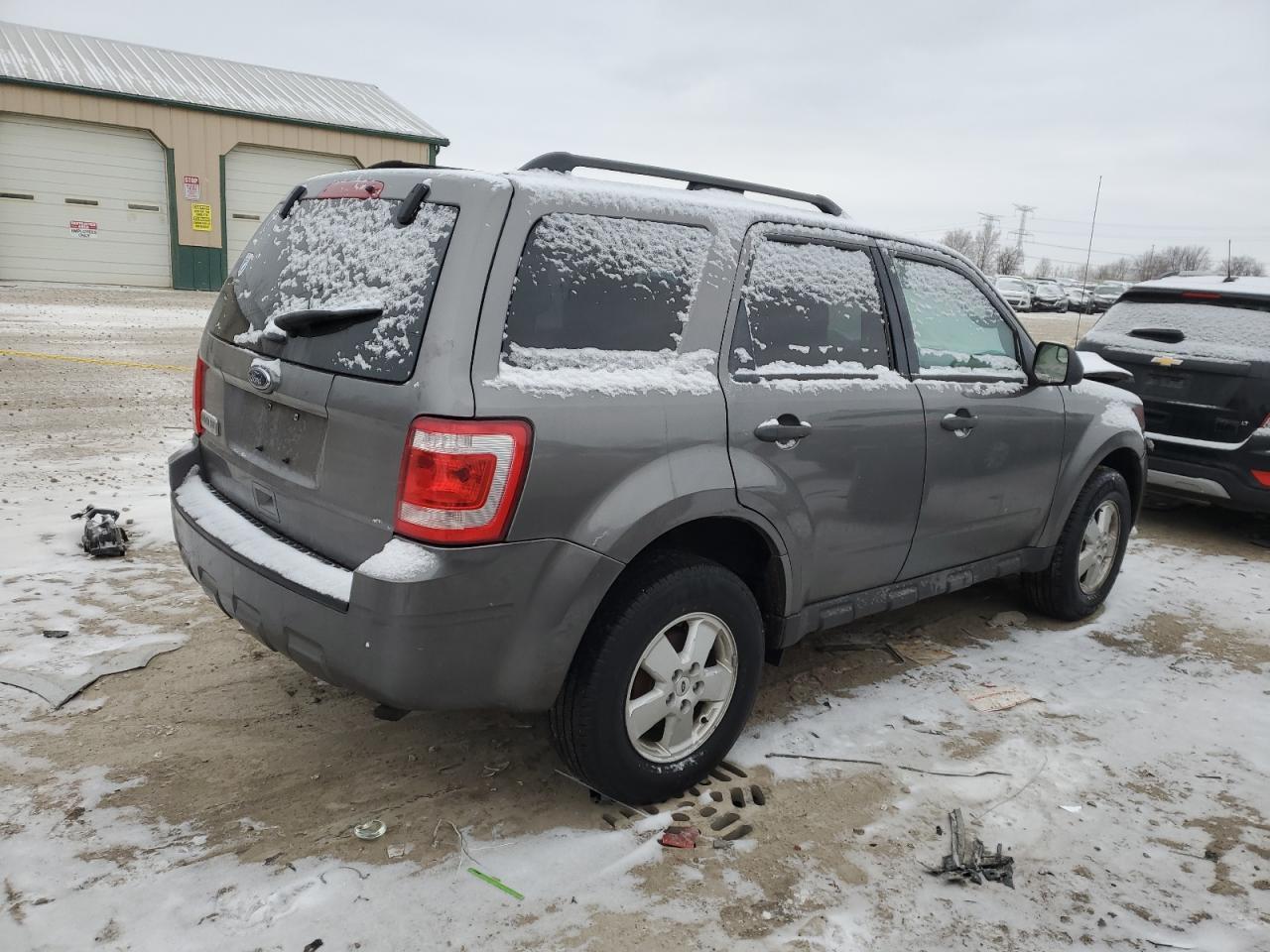 2012 FORD ESCAPE XLT - Фото 3