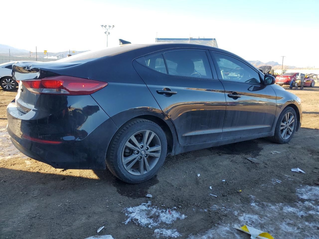2018 HYUNDAI ELANTRA SE - Фото 3