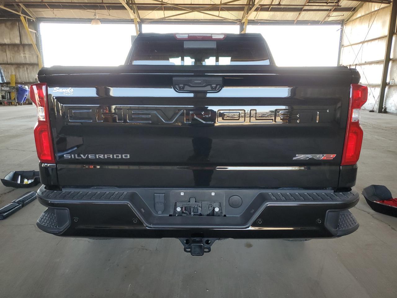 2024 CHEVROLET SILVERADO - Фото 6