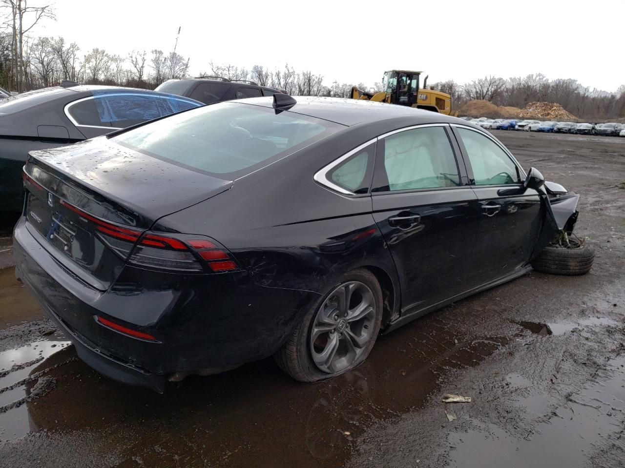2024 HONDA ACCORD EX - Image 3