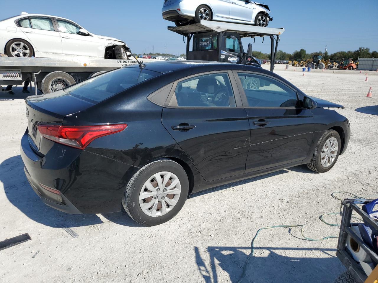 2019 HYUNDAI ACCENT SE - Image 3