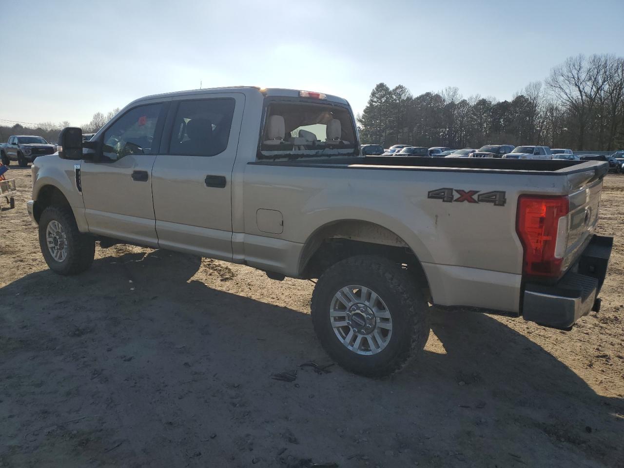 2017 FORD F250 SUPER - Image 2