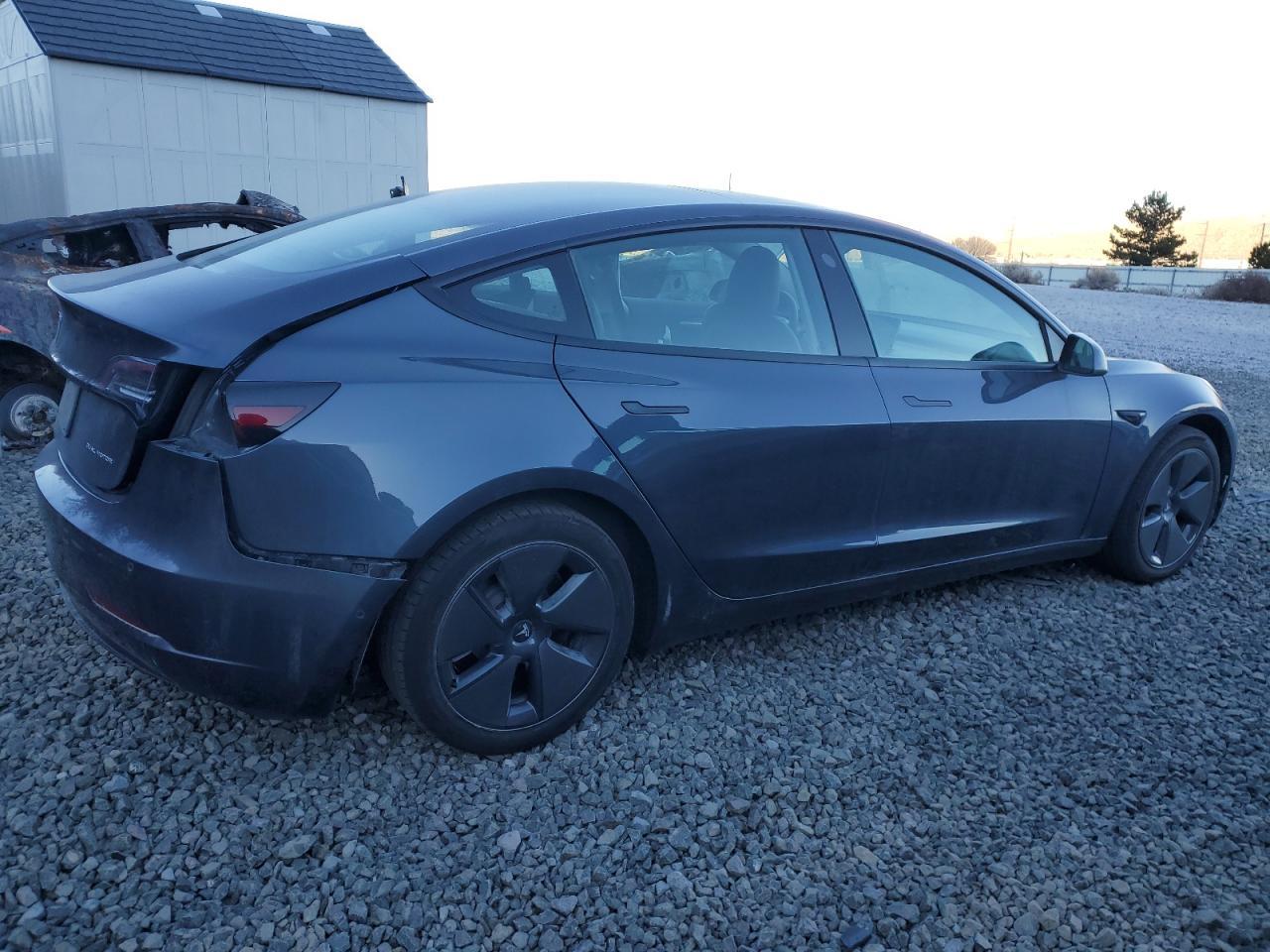 2022 TESLA MODEL 3 - Image 3