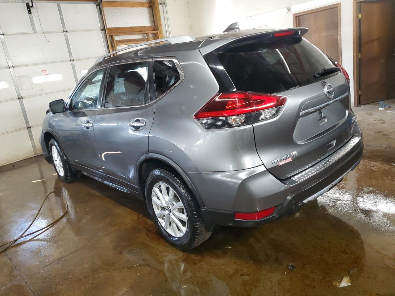 2018 NISSAN ROGUE S - Фото 2