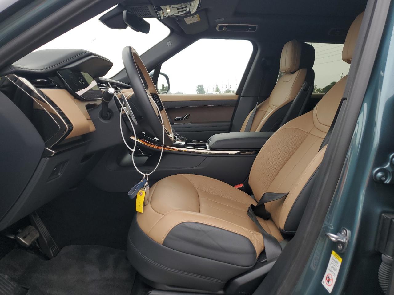 2023 LAND ROVER RANGE ROVE - Image 7