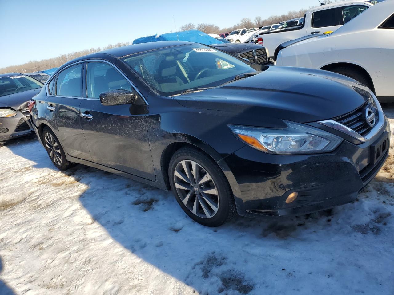 2017 NISSAN ALTIMA 2.5 - Фото 4