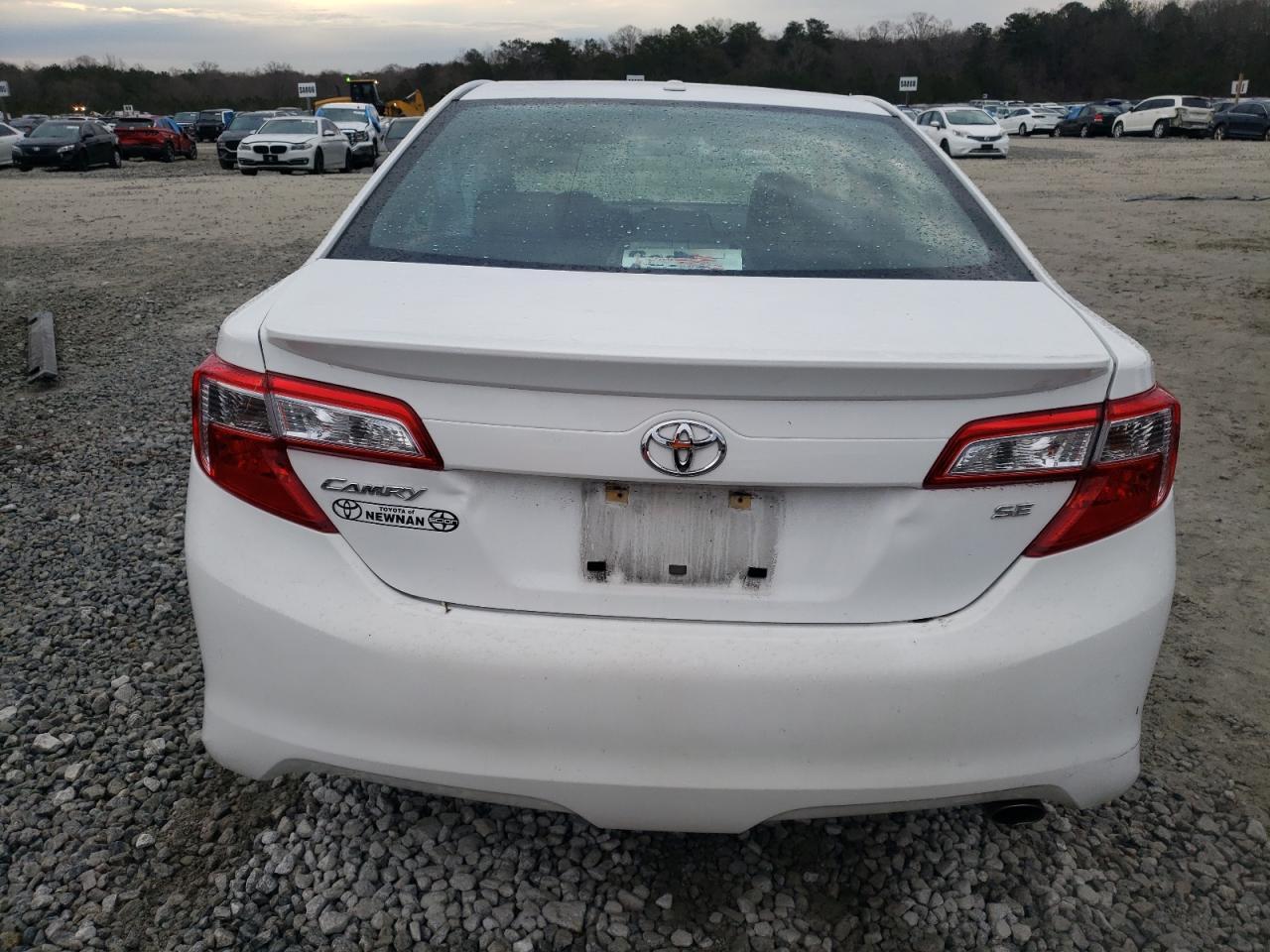 2013 TOYOTA CAMRY L - Image 6