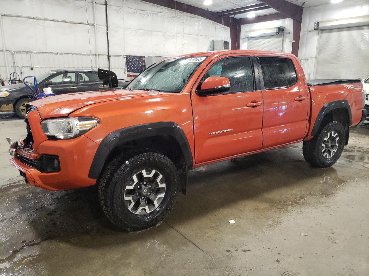 2017 TOYOTA TACOMA DOU