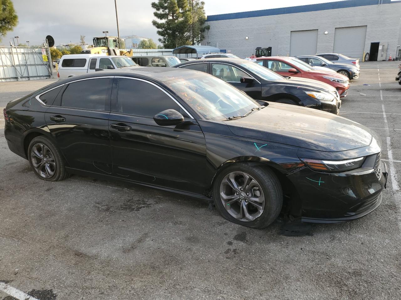 2024 HONDA ACCORD EX - Фото 4