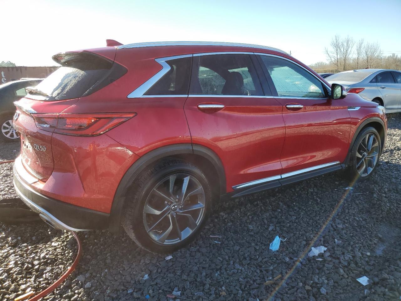 2019 INFINITI QX50 ESSEN - Фото 3