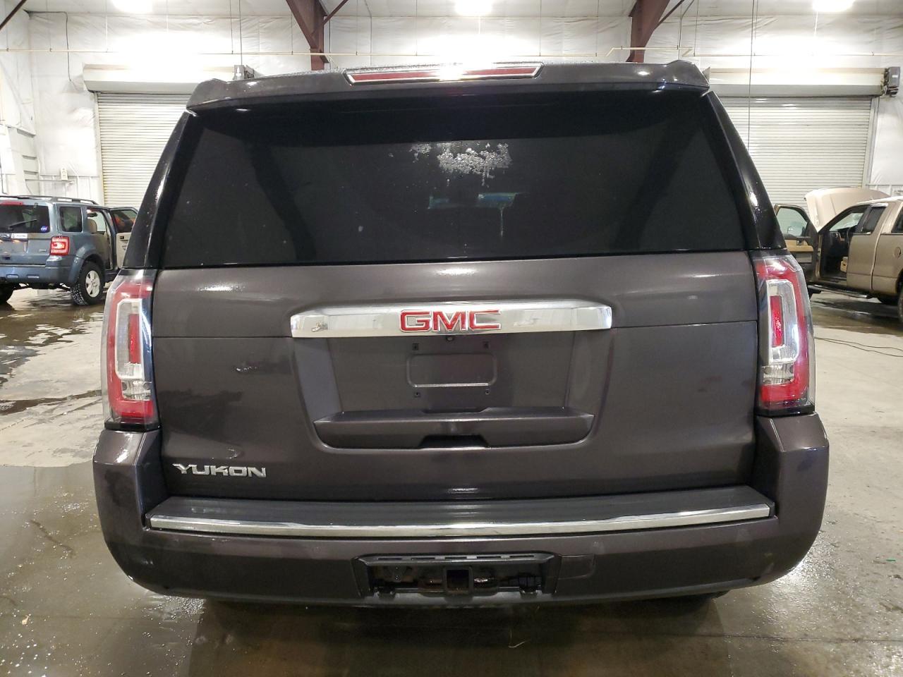 2016 GMC YUKON DENA - Фото 6