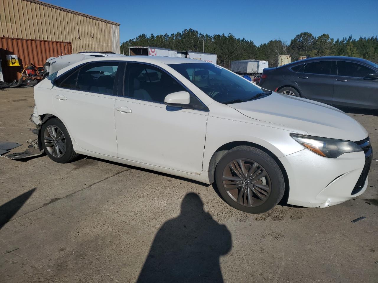 2016 TOYOTA CAMRY LE - Фото 4