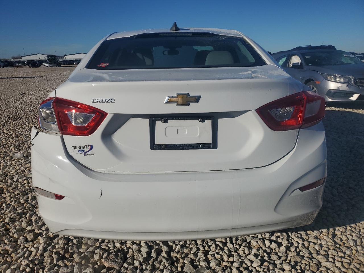 2017 CHEVROLET CRUZE LS - Image 6