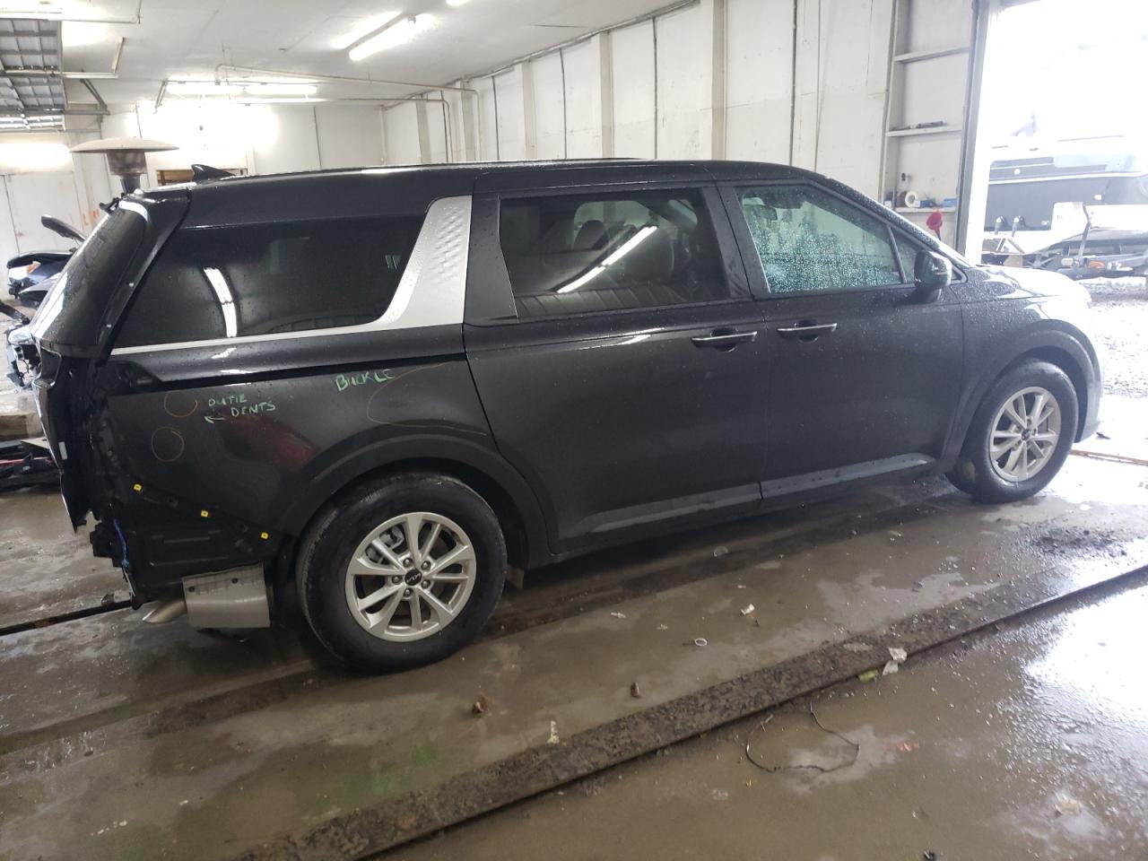 2024 KIA CARNIVAL L - Image 3