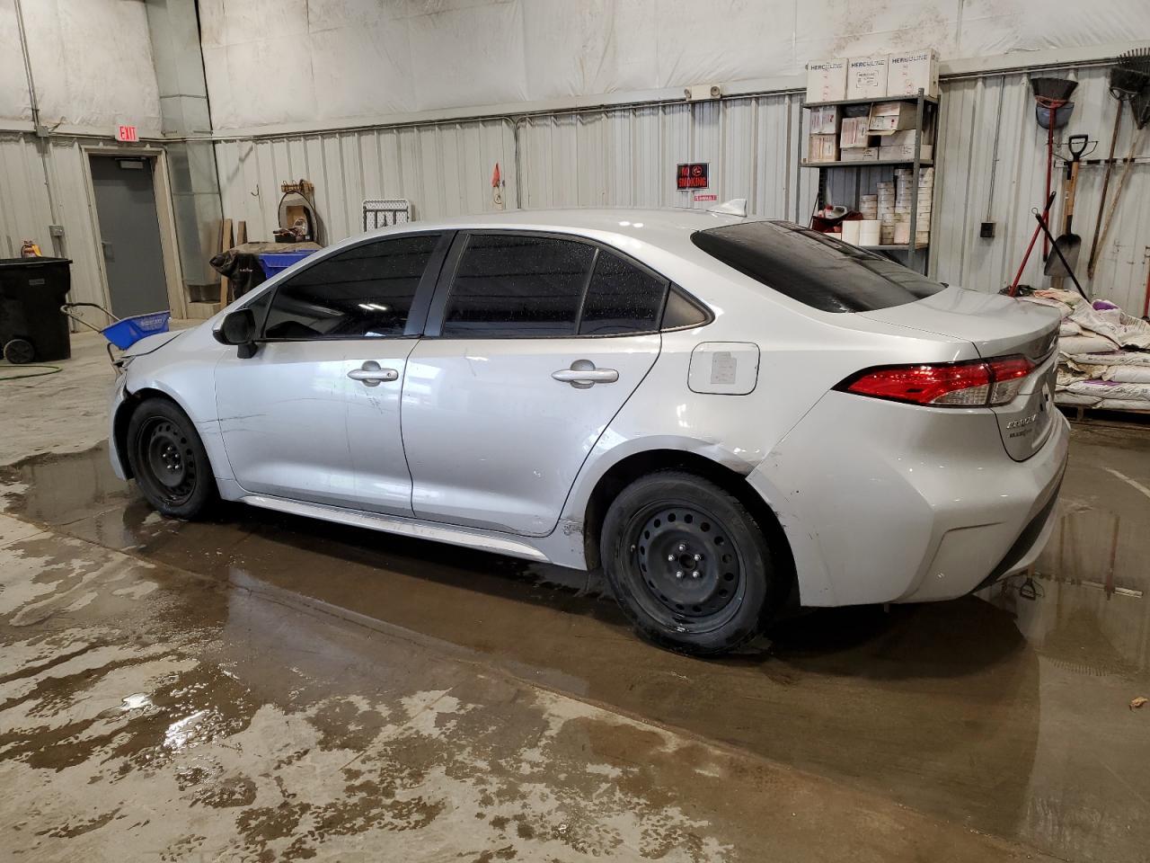 2021 TOYOTA COROLLA LE - Image 2