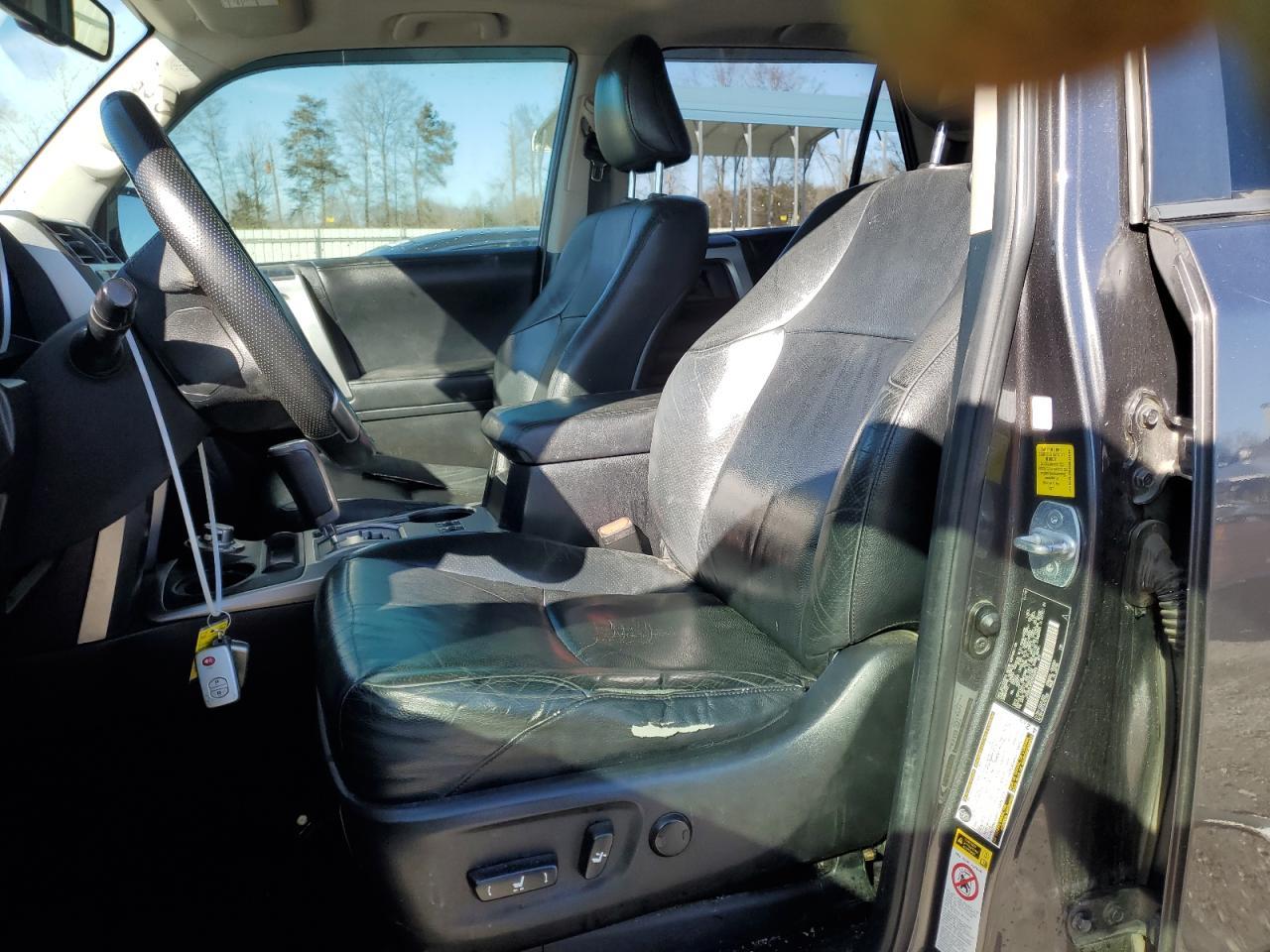 2011 TOYOTA 4RUNNER SR - Image 7