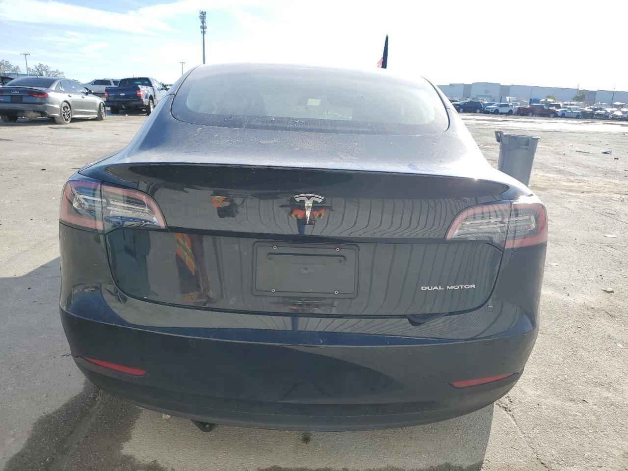 2022 TESLA MODEL 3 - Image 6