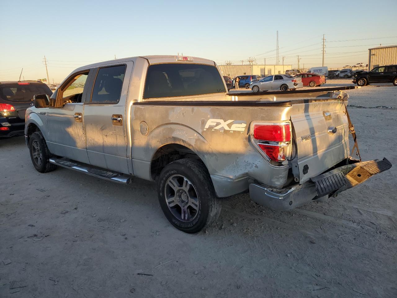 2010 FORD F150 SUPER - Фото 2