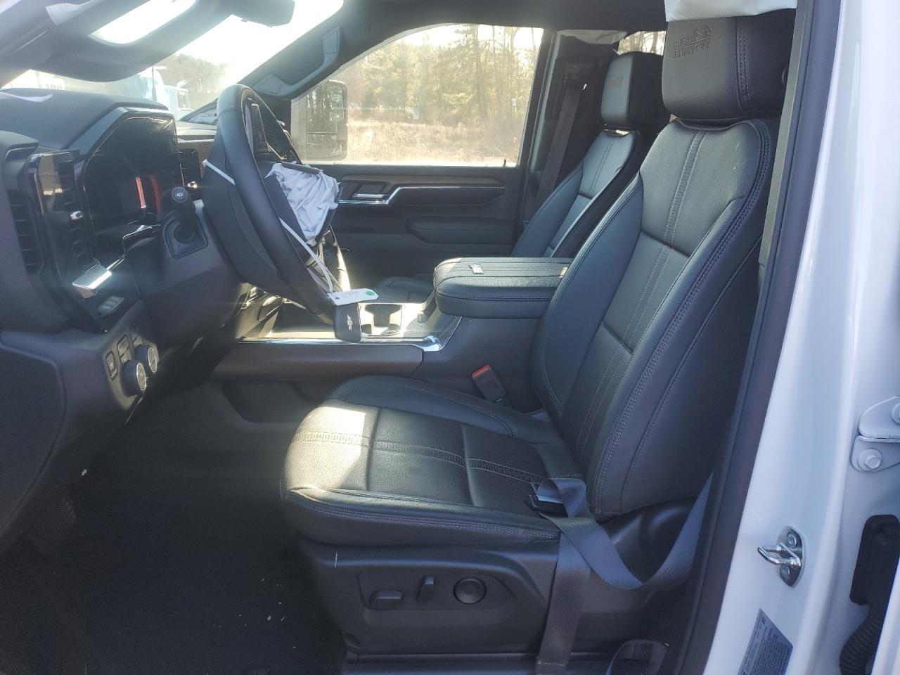 2024 CHEVROLET SILVERADO - Image 7
