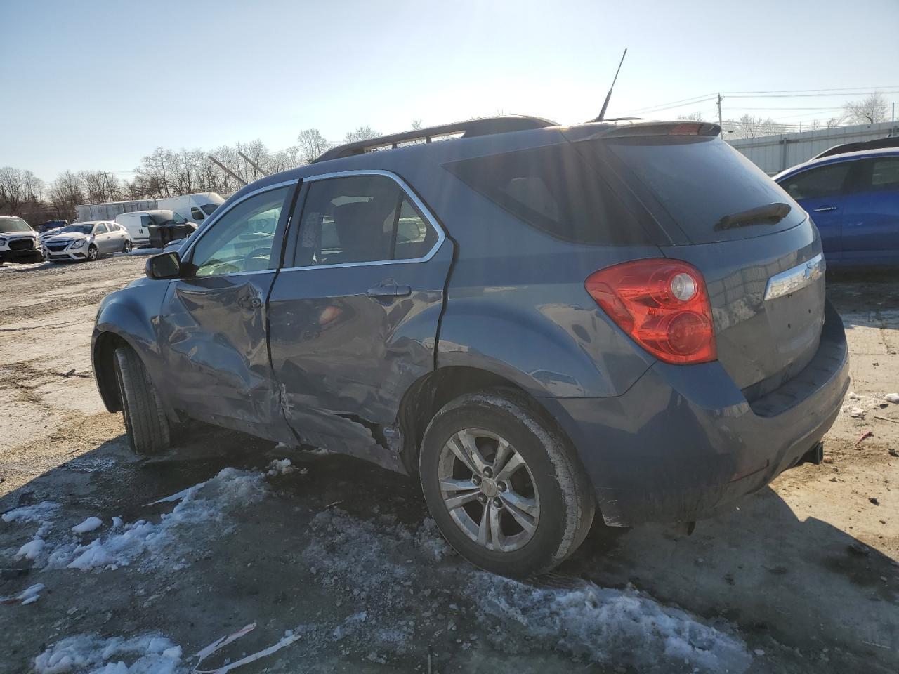 2011 CHEVROLET EQUINOX LT - Фото 2