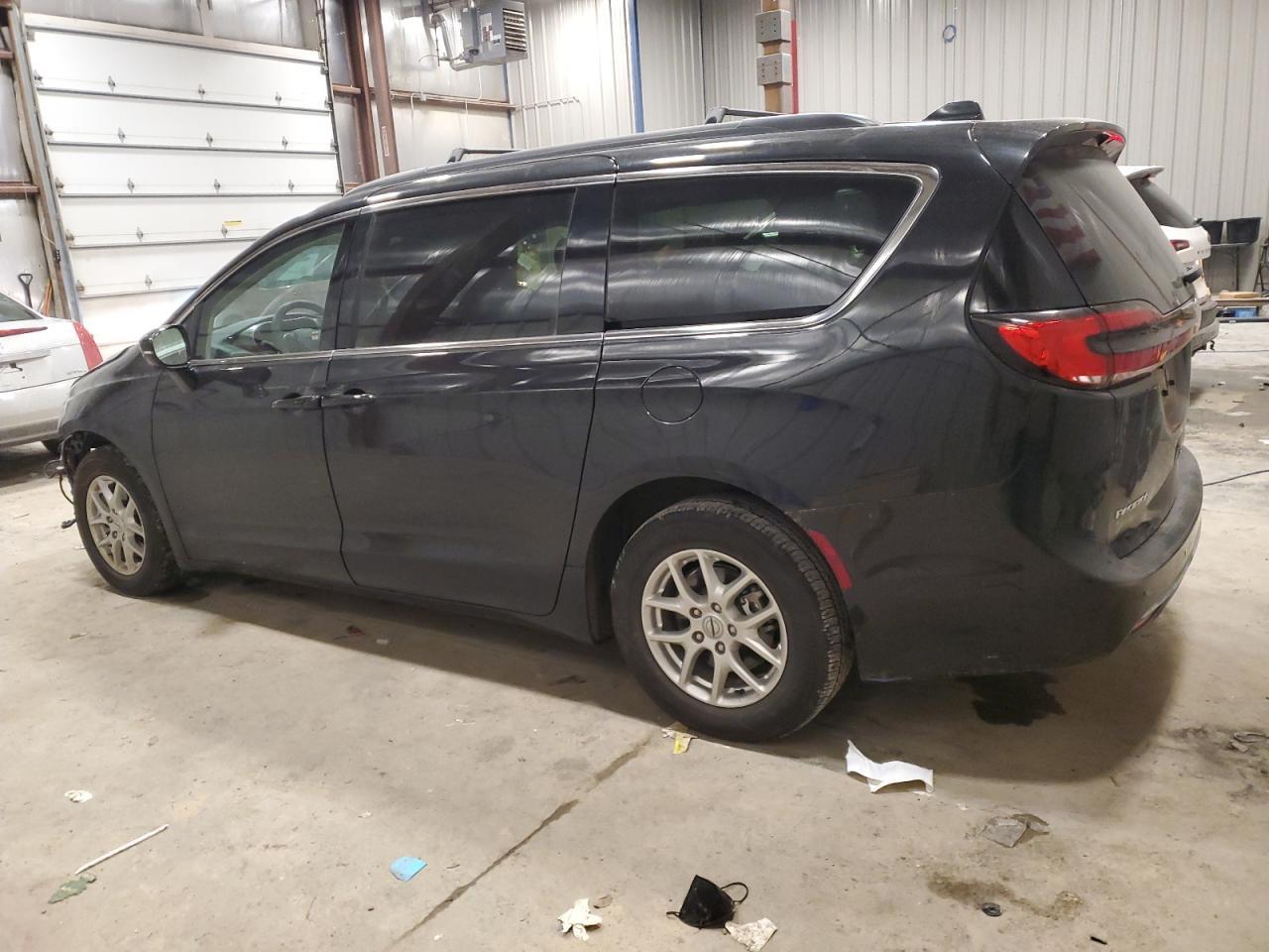 2022 CHRYSLER PACIFICA T - Image 2