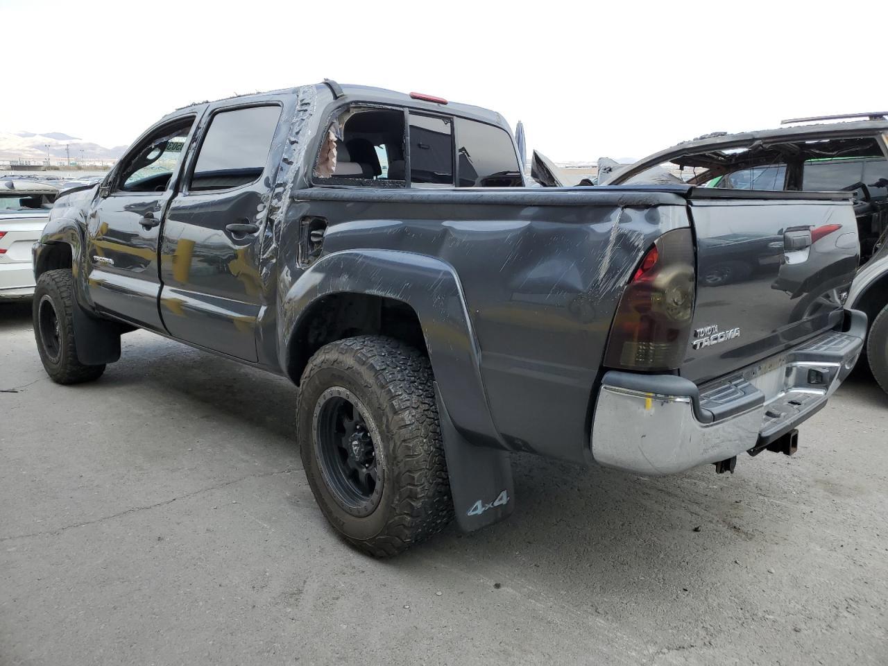 2014 TOYOTA TACOMA DOU - Image 2