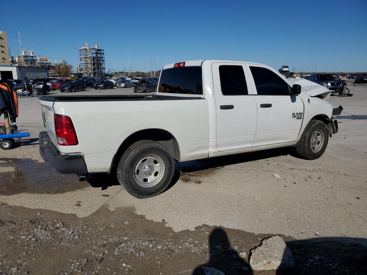 2020 RAM 1500 CLASS - Image 3