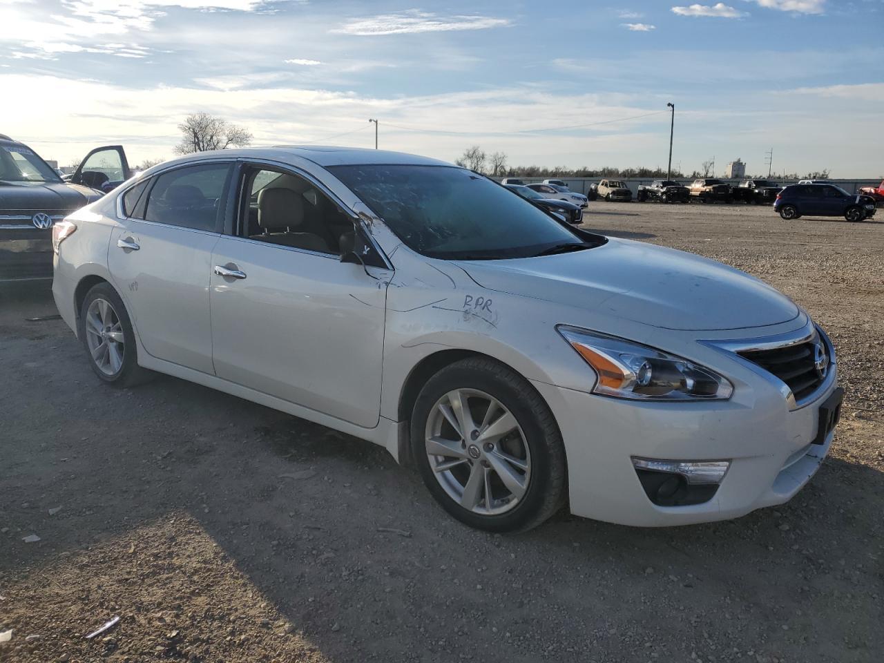 2015 NISSAN ALTIMA 2.5 - Фото 4