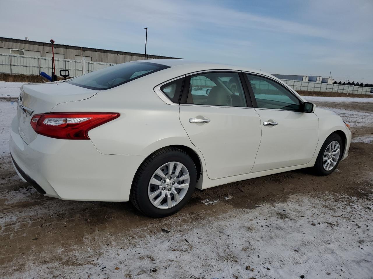 2017 NISSAN ALTIMA 2.5 - Image 3