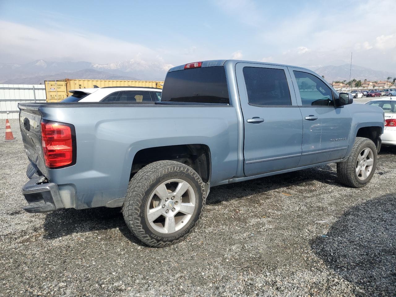 2016 CHEVROLET SILVERADO - Фото 3