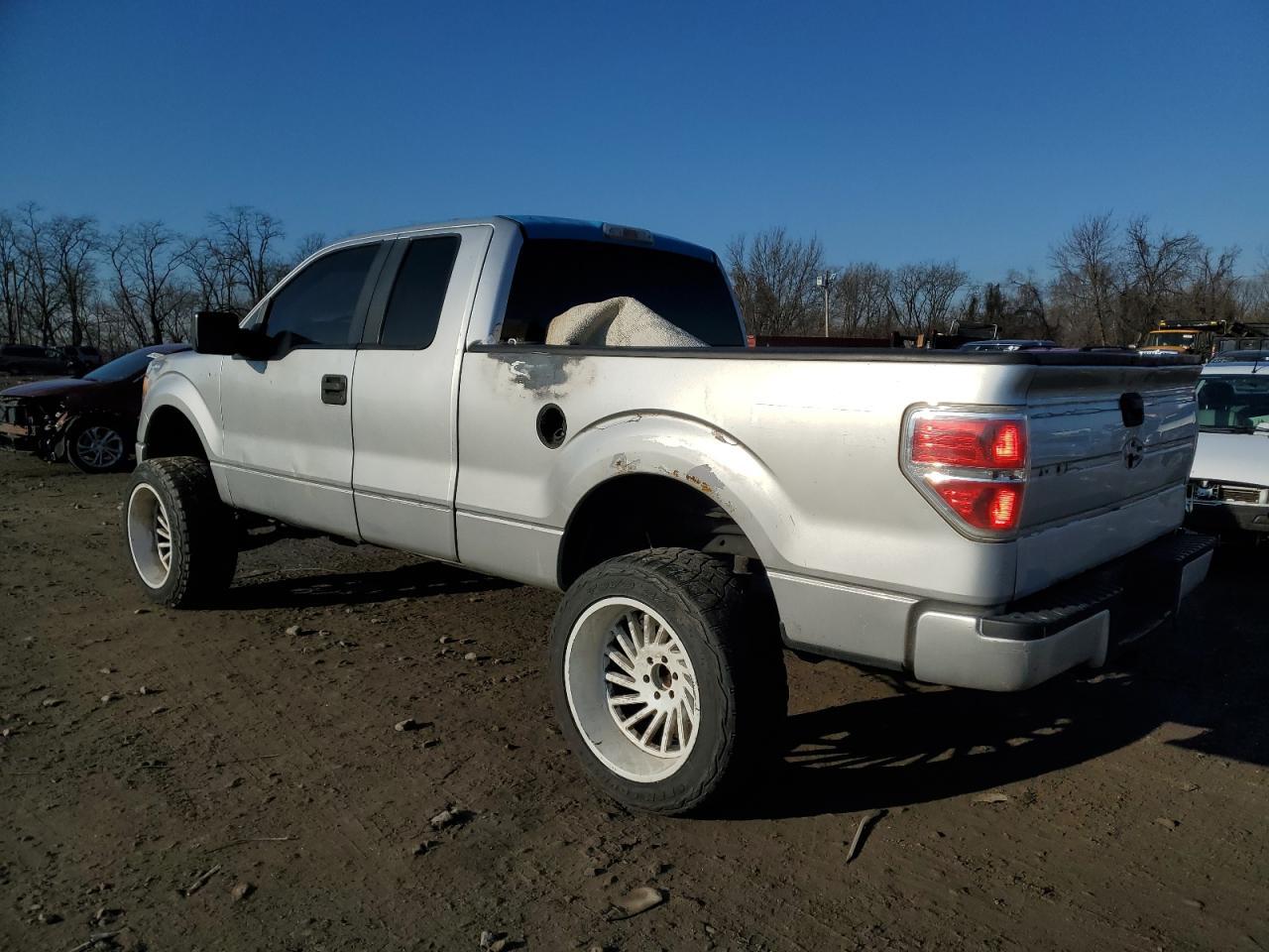 2010 FORD F150 SUPER - Фото 2