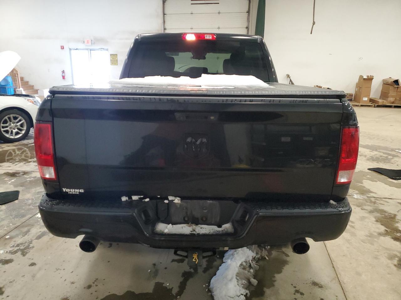 2018 RAM 1500 ST - Image 6
