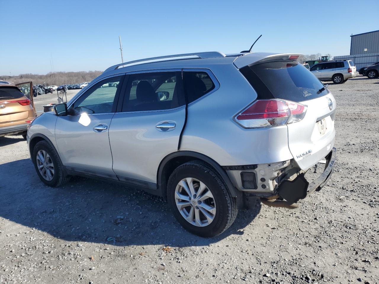 2014 NISSAN ROGUE S - Image 2