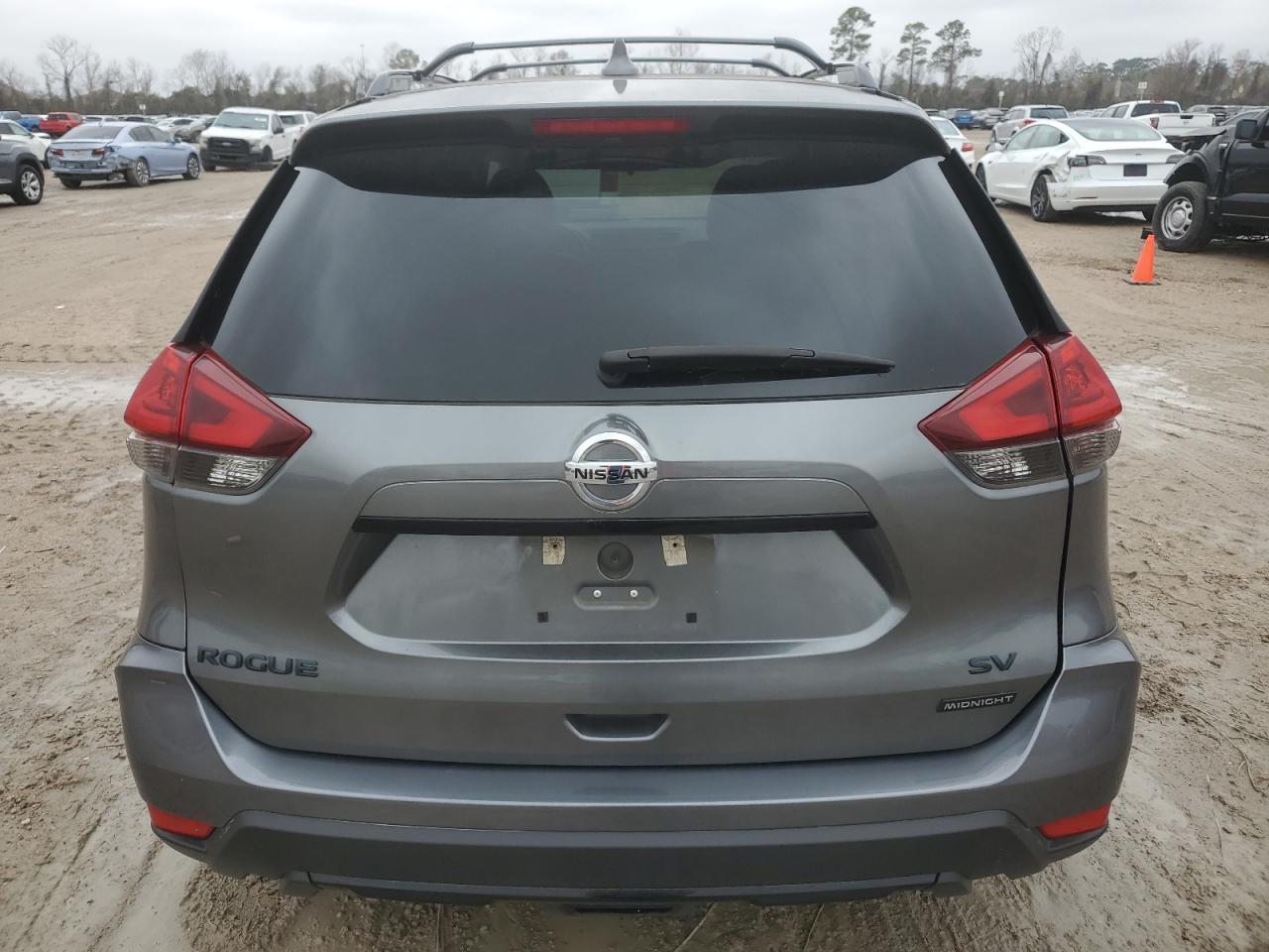 2018 NISSAN ROGUE S - Image 6