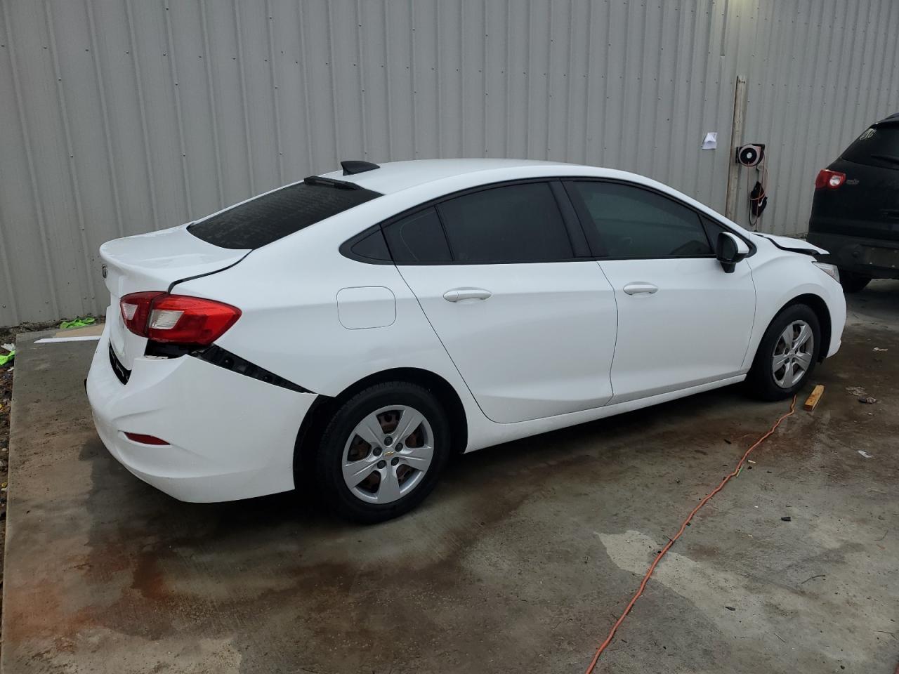 2016 CHEVROLET CRUZE LS - Фото 3