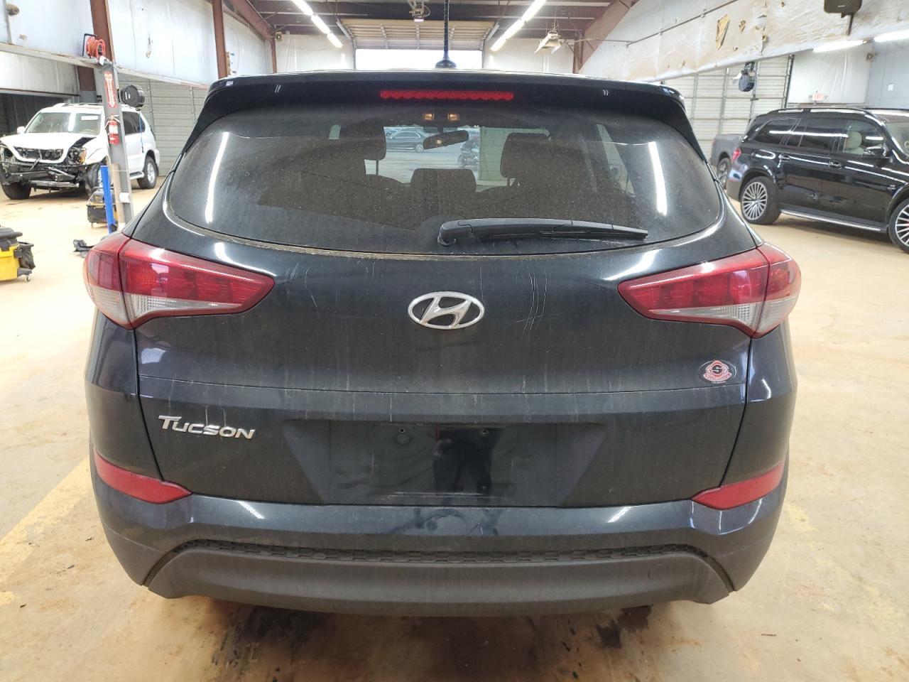 2016 HYUNDAI TUCSON SE - Фото 6