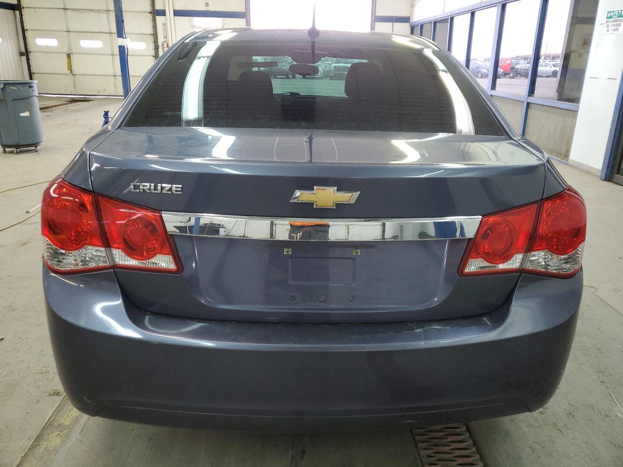 2014 CHEVROLET CRUZE LS - Image 6