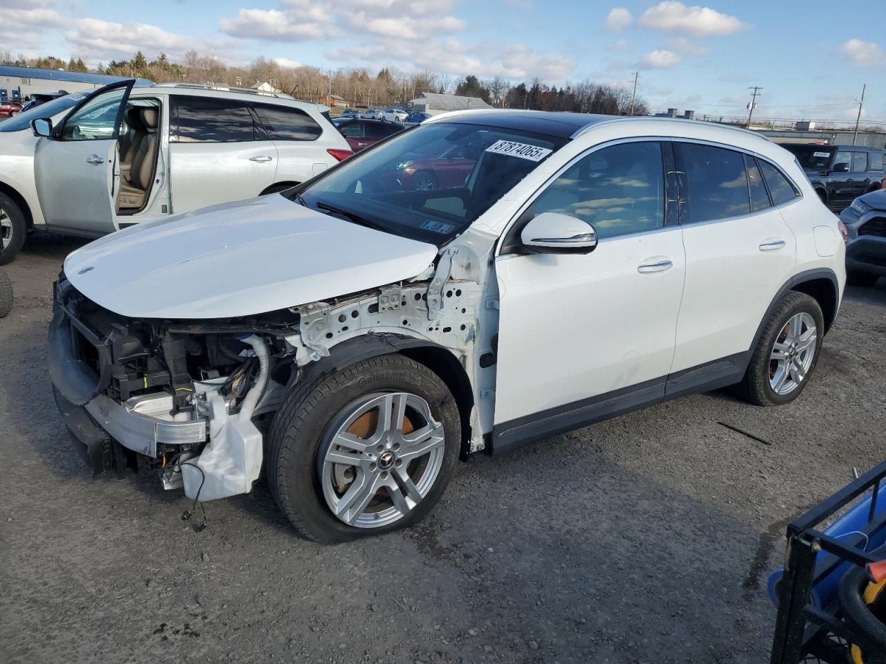 2021 MERCEDES-BENZ GLA 250 4M