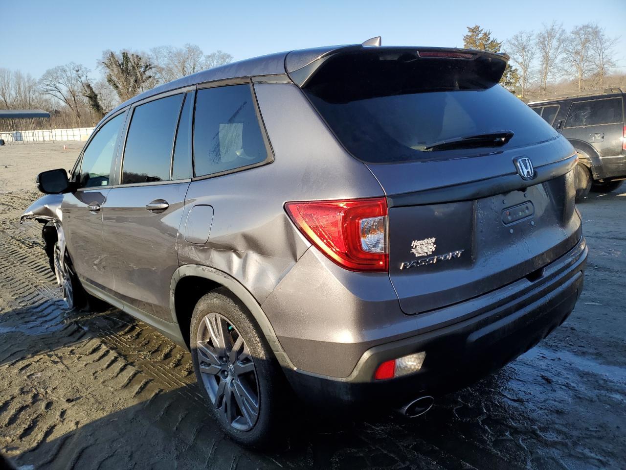 2020 HONDA PASSPORT E - Image 2