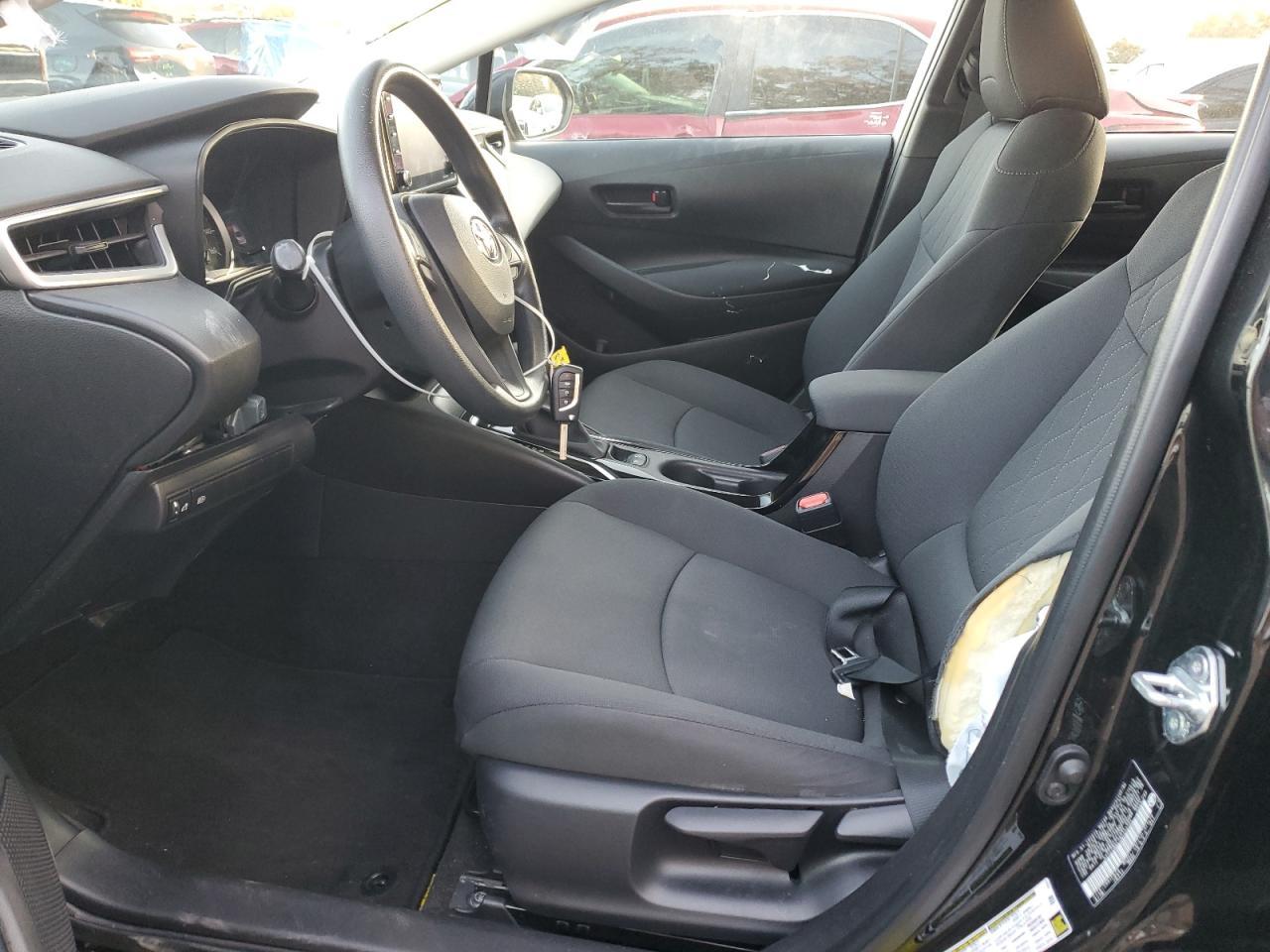 2022 TOYOTA COROLLA LE - Фото 7