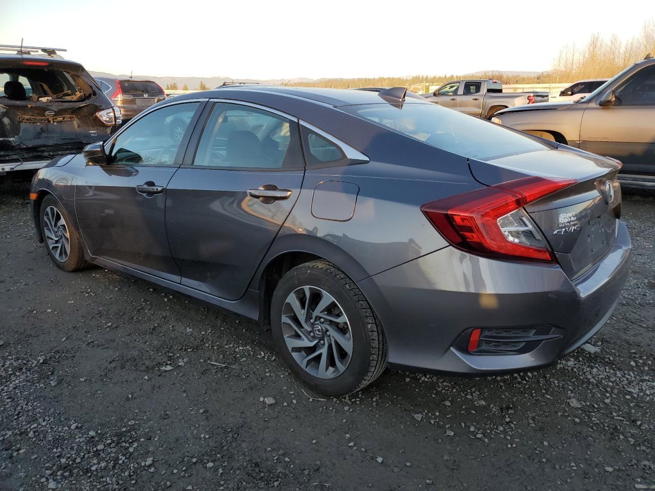 2018 HONDA CIVIC EX - Фото 2
