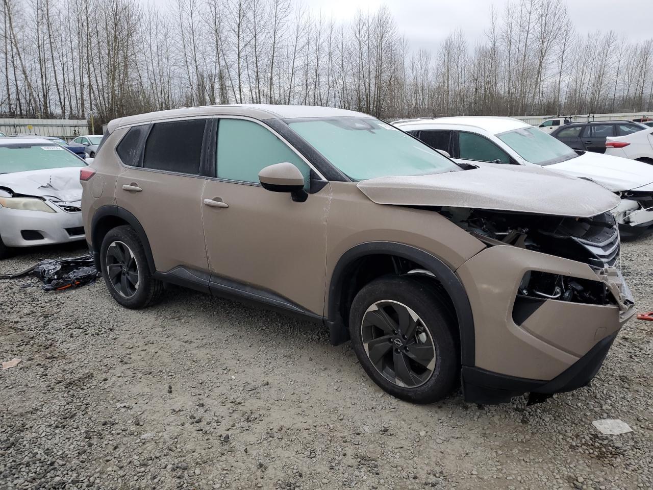 2024 NISSAN ROGUE SV - Image 4