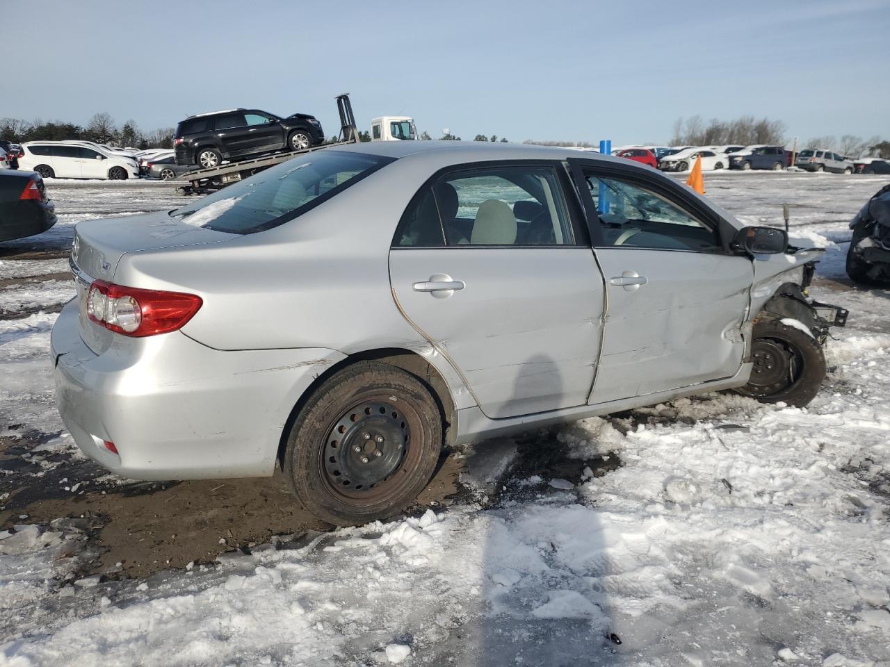2013 TOYOTA COROLLA BA - Фото 3