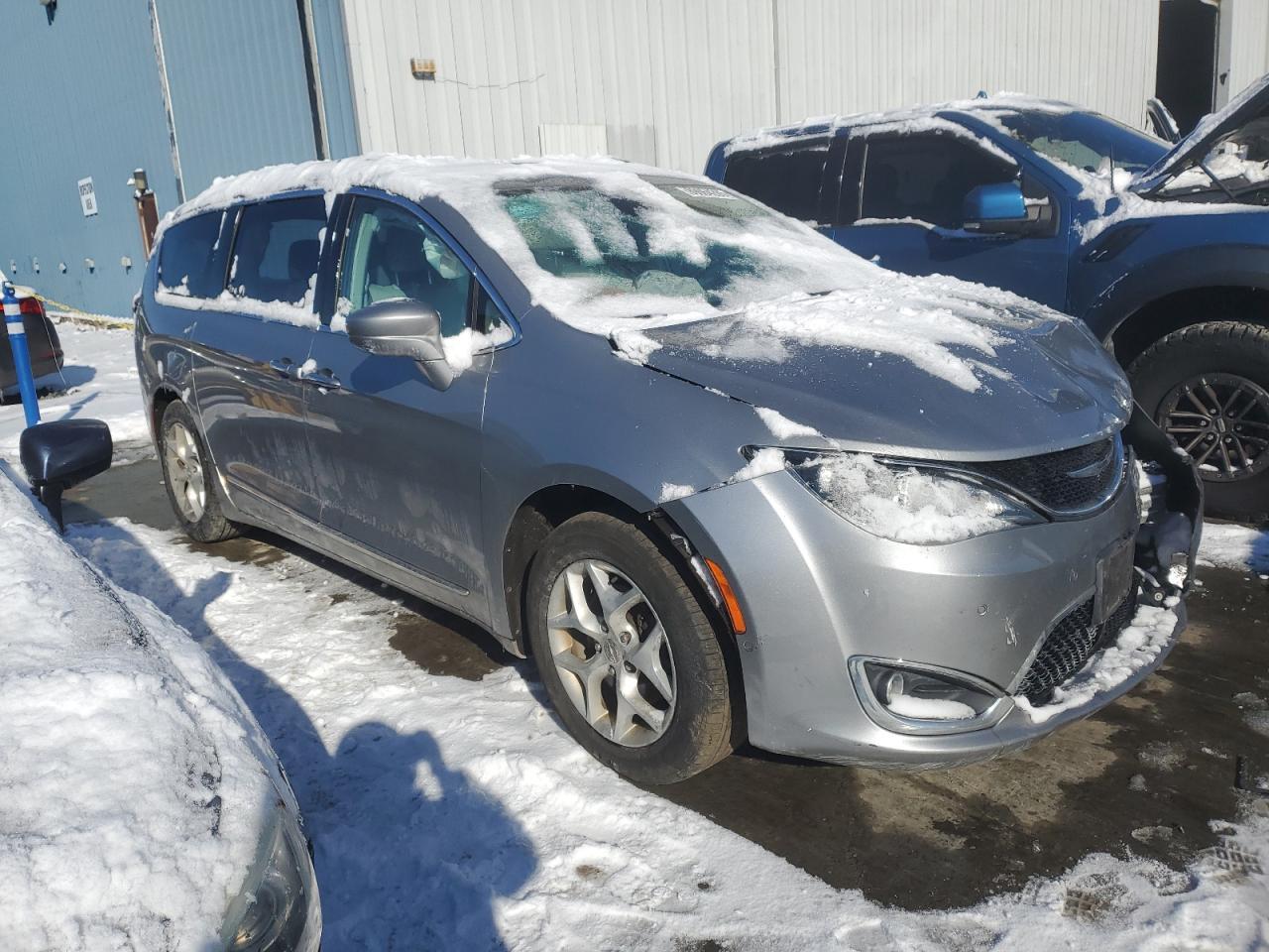 2017 CHRYSLER PACIFICA T - Image 4