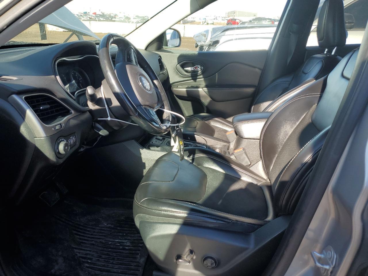 2019 JEEP CHEROKEE L - Image 7
