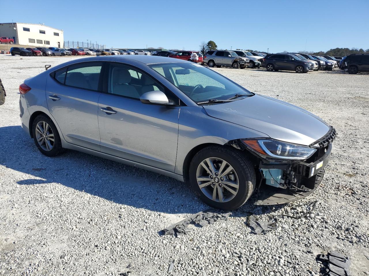 2017 HYUNDAI ELANTRA SE - Фото 4