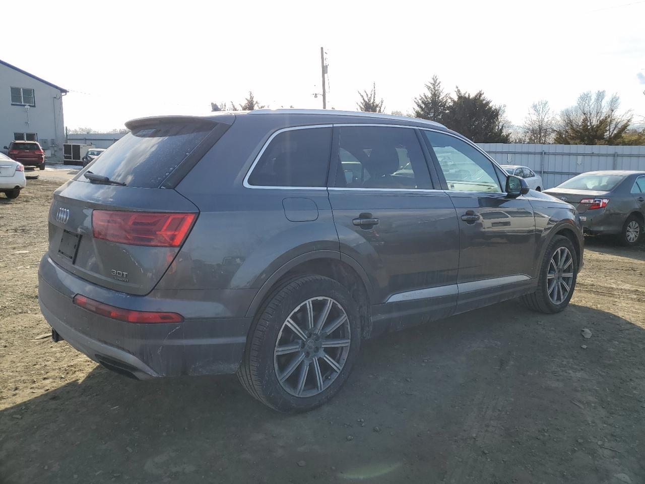 2018 AUDI Q7 PREMIUM - Image 3