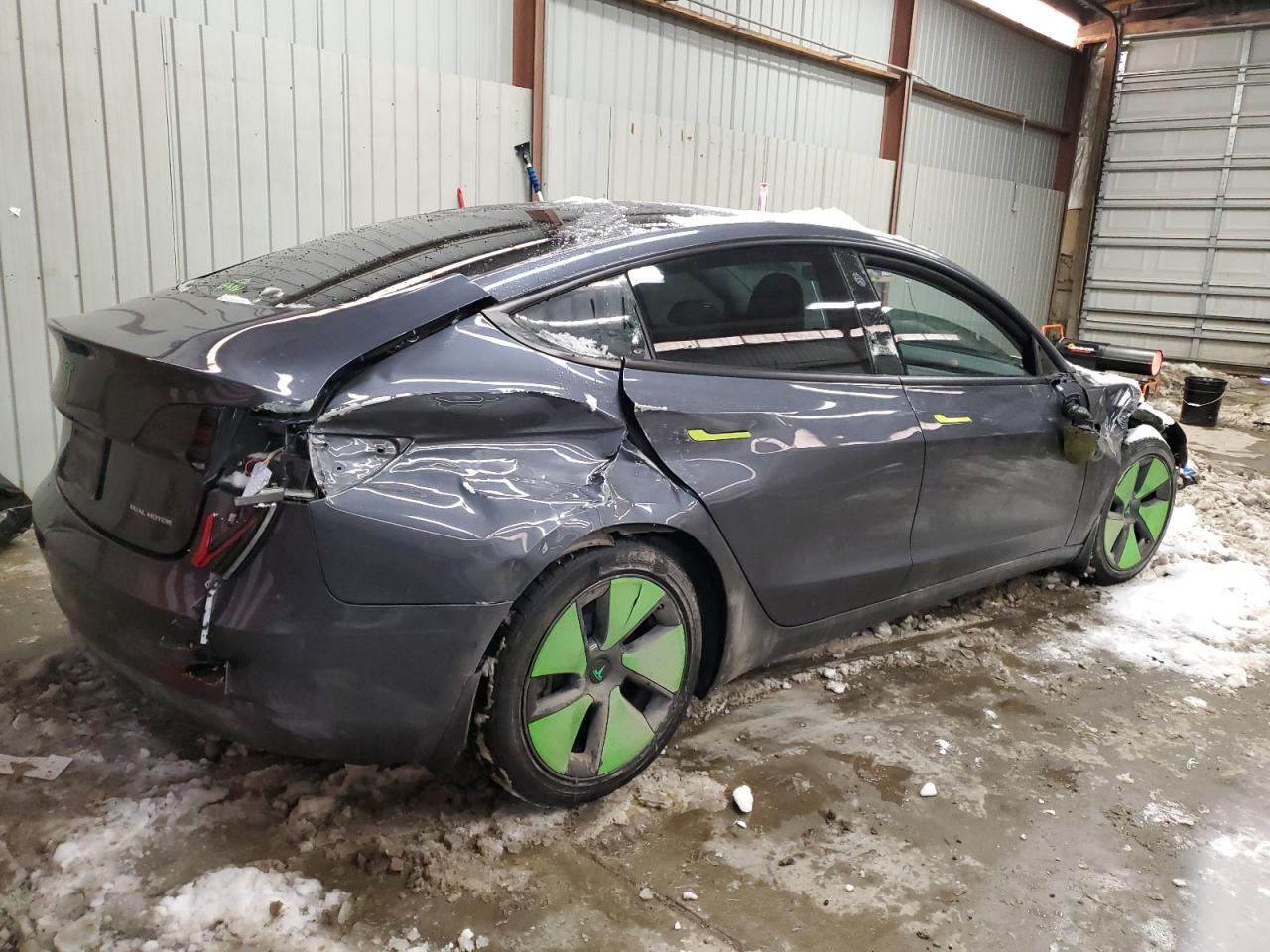 2022 TESLA MODEL 3 - Image 3